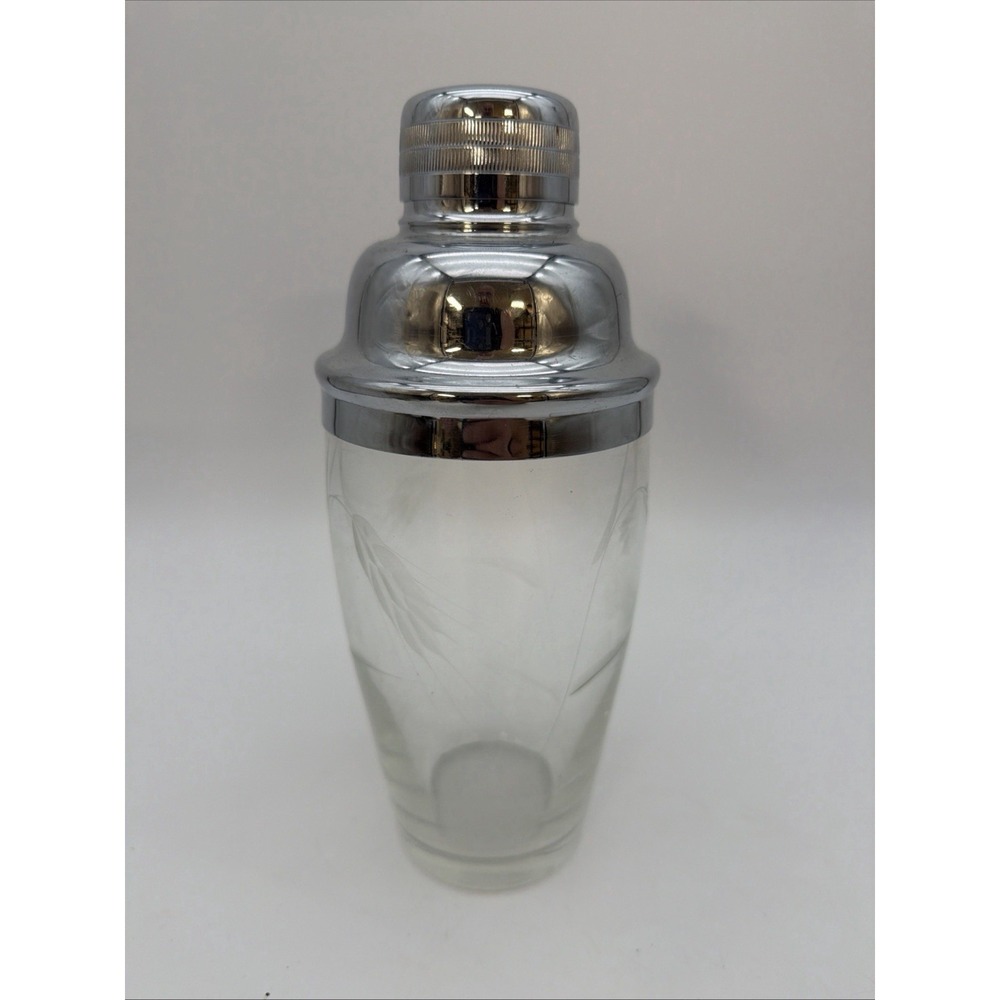 Vtg MCM Sasaki Crystal Cocktail Shaker - Hand Etched Tiki - Bamboo Design